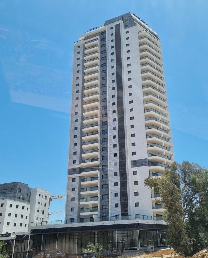 תמונה מיד2 – 4 חדרים • 7,300 ₪, FIORI, שקמים, באר יעקב (1)