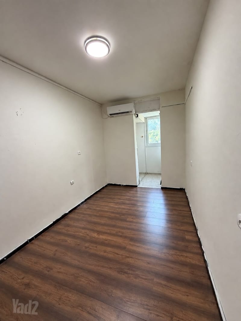 תמונה מיד2 – 4 חדרים • 5,500 ₪, הבישוף חג'אר, עבאס, חיפה (1)