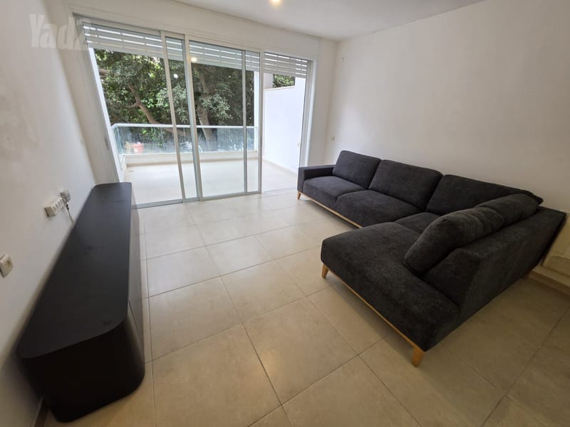 תמונה מיד2 – 4 חדרים • 7,500 ₪, סולץ 3, הרצלייה הירוקה, הרצליה (1)