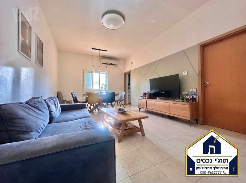תמונה מיד2 – 4 חדרים • 6,400 ₪, הרצל 52, מרכז העיר, רמת גן (1)