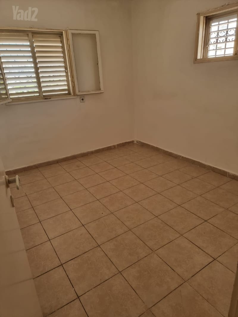 תמונה מיד2 – 2 חדרים • 3,600 ₪, יצחק קצנלסון 7, קרית נורדאו, נתניה (1)