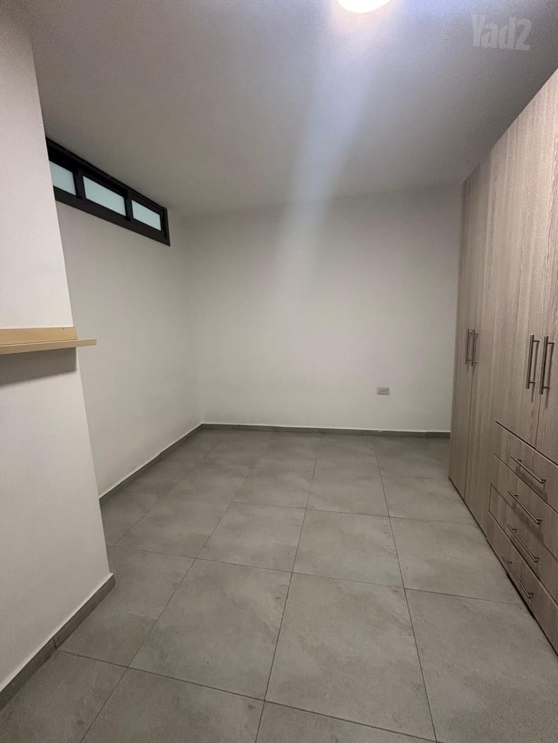 תמונה מיד2 – 3 חדרים • 4,400 ₪, עמק חפר 81, נאות הרצל, נתניה (1)