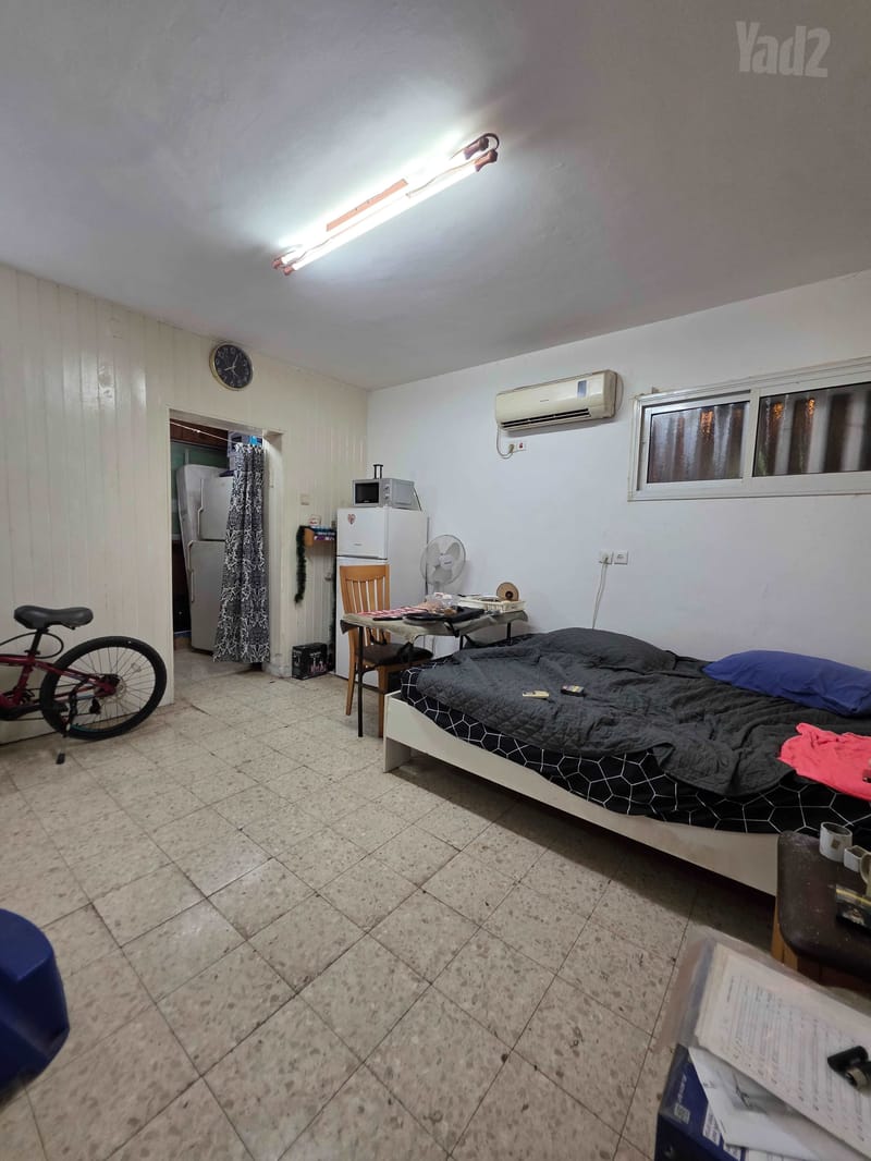 Photo from Yad2 – Studio • ₪1,650, שדרות ורבורג 82, Kiryat Shmuel, Haifa (1)