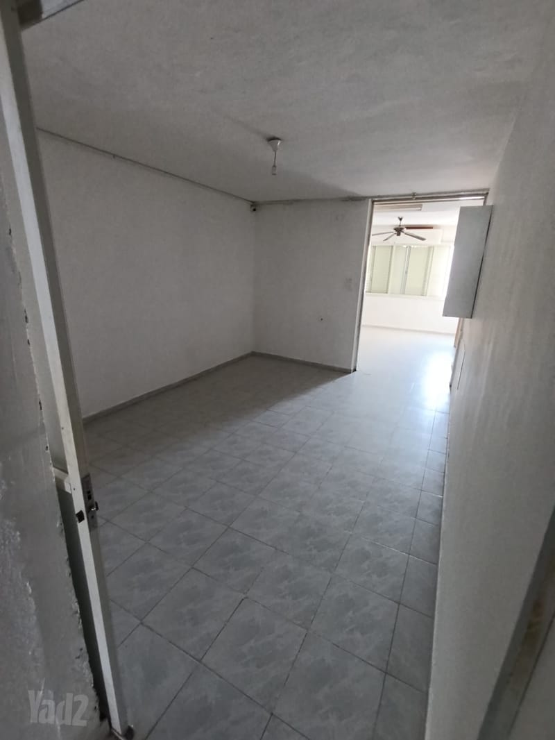 תמונה מיד2 – 5 חדרים • 8,500 ₪, פנחס רוטנברג 8, קרית נורדאו, נתניה (1)