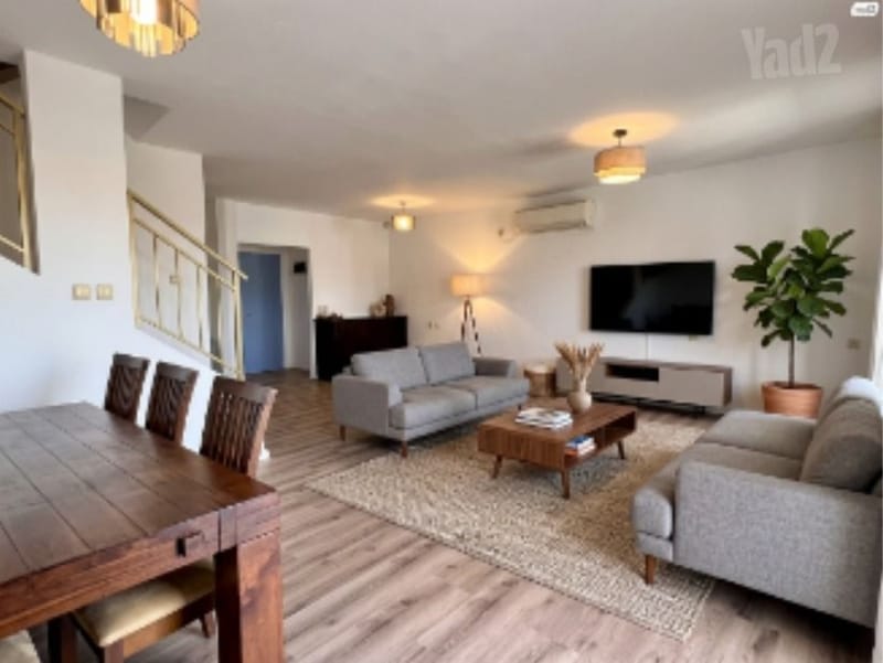 תמונה מיד2 – 5 חדרים • 8,500 ₪, חרצית 9, הפרחים, מודיעין-מכבים-רעות (1)