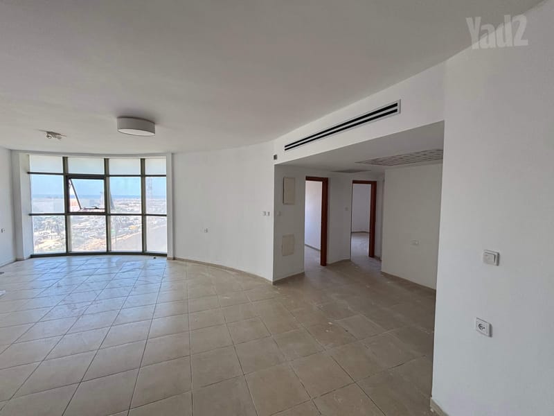 תמונה מיד2 – 5 חדרים • 12,500 ₪, אבא קובנר 13, כוכב הצפון, תל אביב (1)