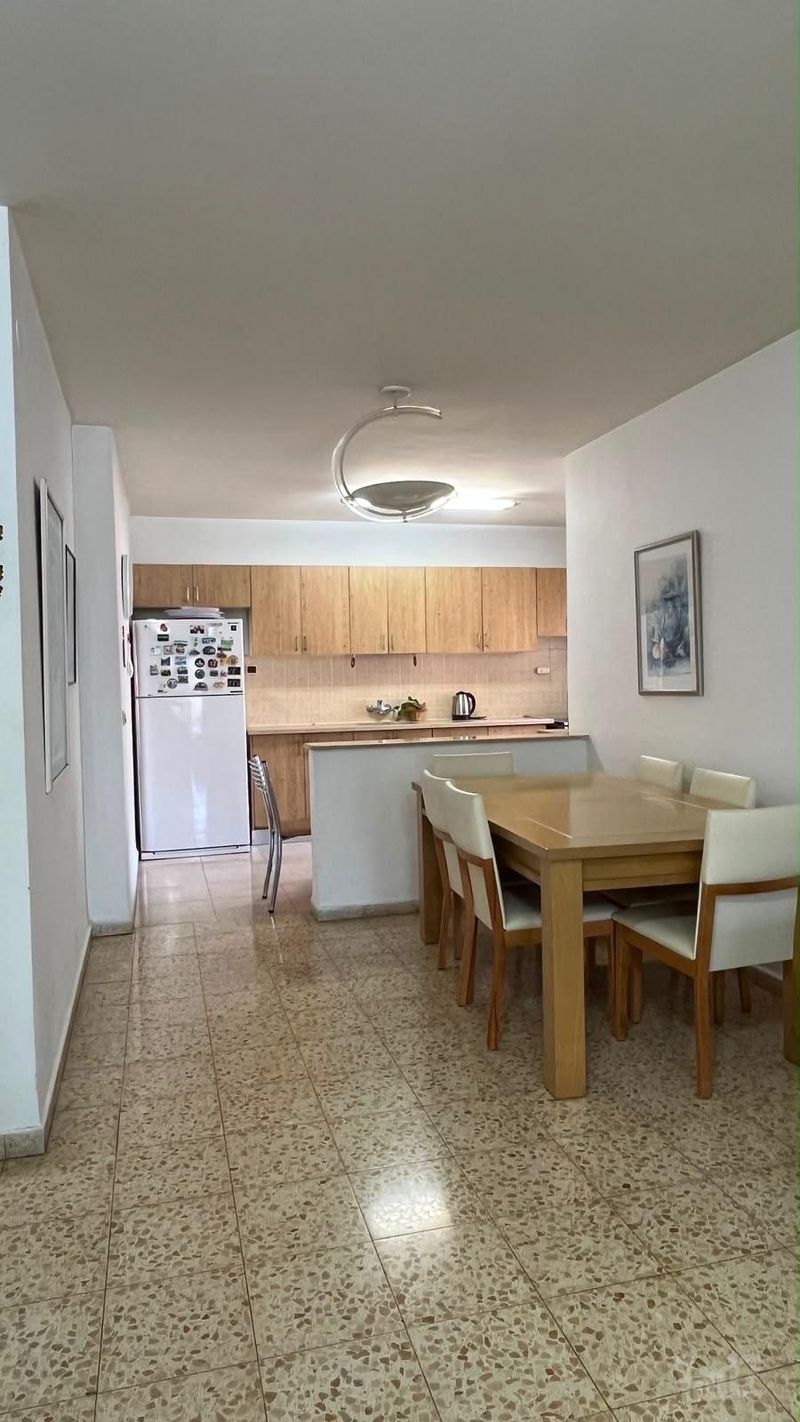תמונה מיד2 – 4 חדרים • 5,600 ₪, תרנ"א 44, חדרה, חדרה (1)