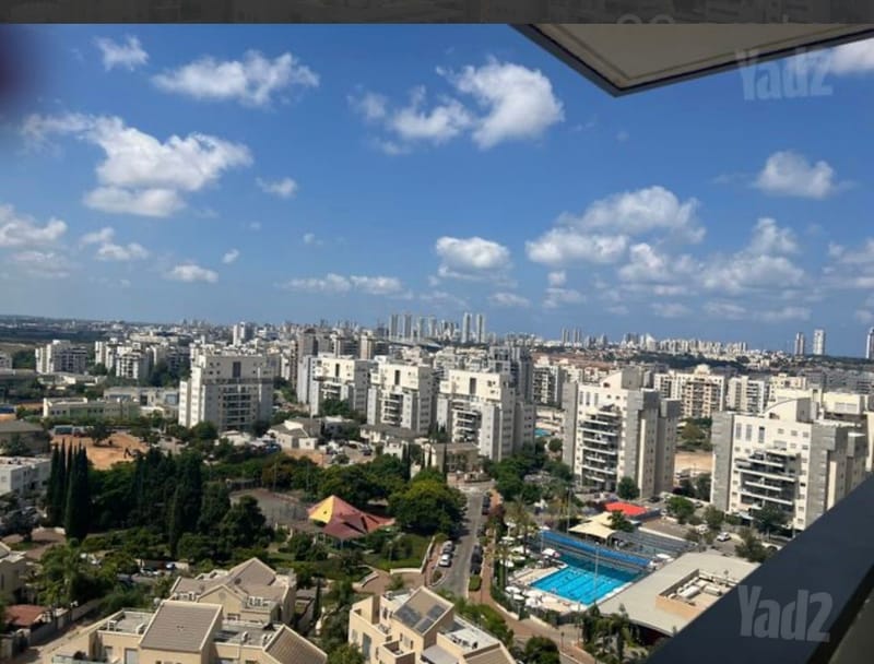 Photo from Yad2 – 5 Rooms • ₪10,000, Kiryat HaSharon, Netanya (1)