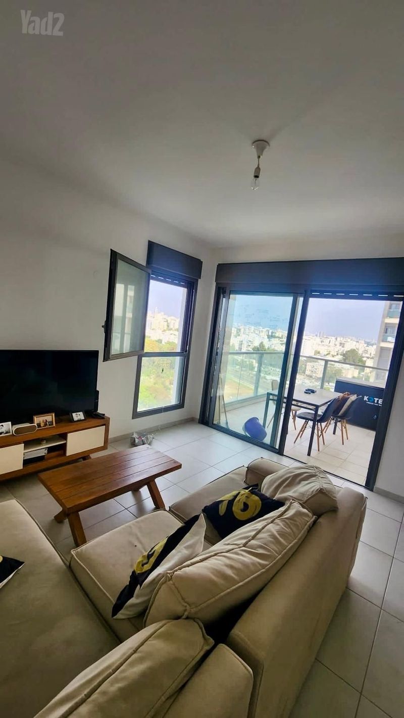 תמונה מיד2 – 4 חדרים • 8,500 ₪, שתולים, עזרא והארגזים, תל אביב (1)