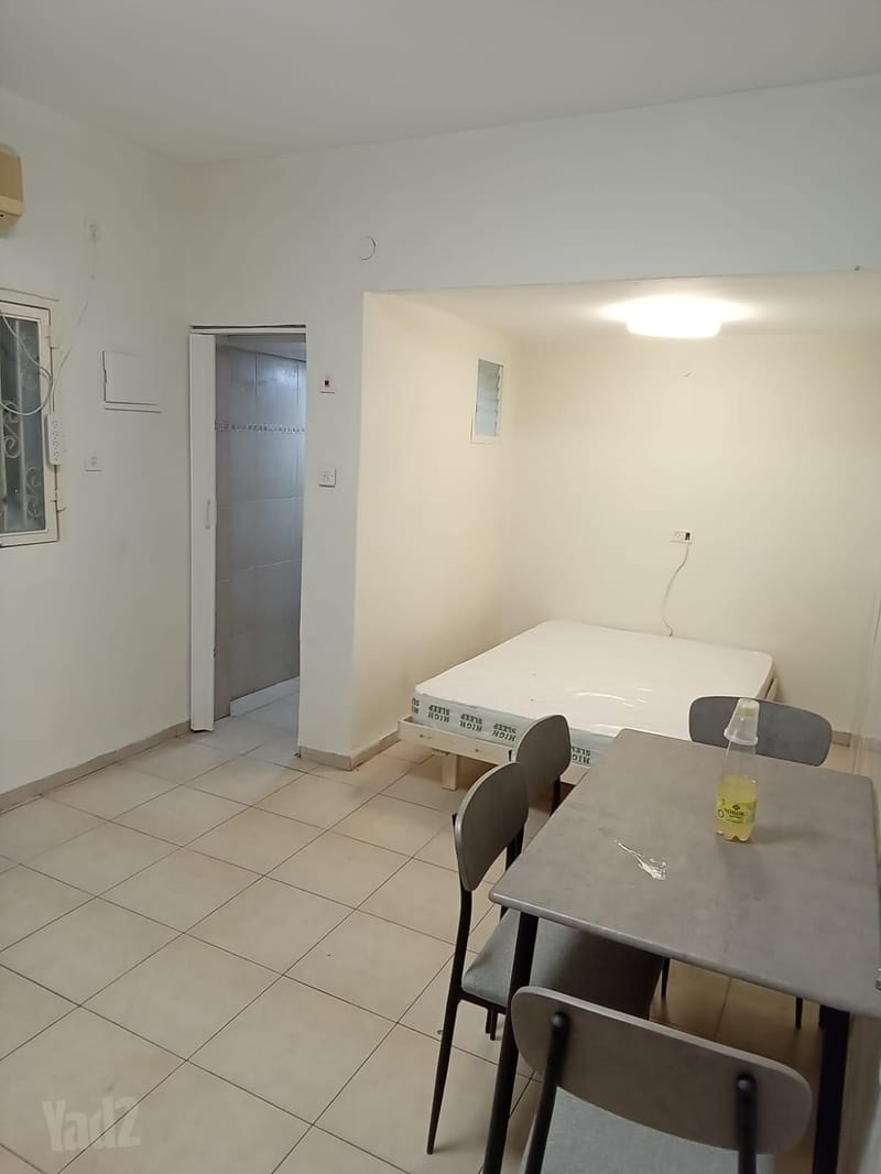 תמונה מיד2 – חדר וחצי • 1,850 ₪, גאולה 31, גאולה, חיפה (1)