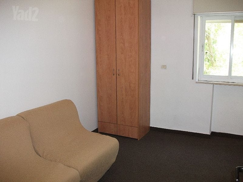 Photo from Yad2 – Studio • ₪2,900, דרך עזה 41, Rehavia, Jerusalem (1)
