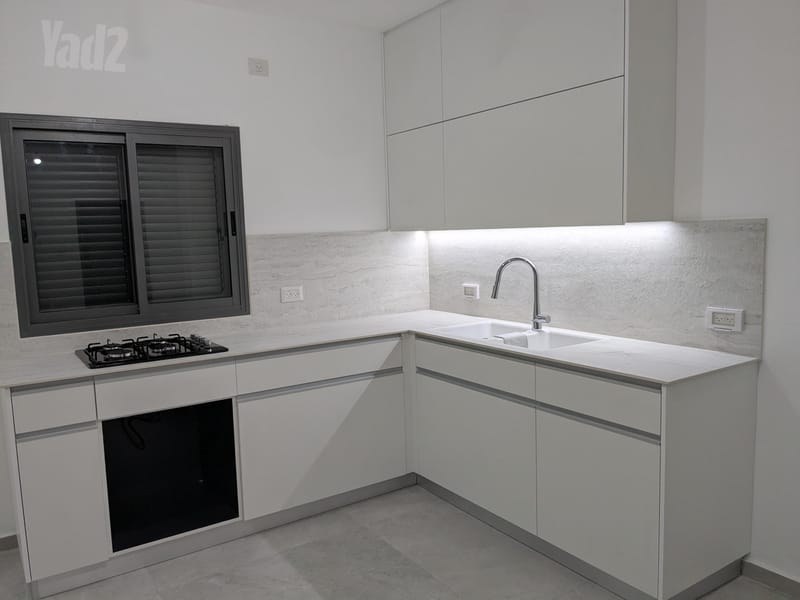 Photo from Yad2 – 4 Rooms • ₪6,800, הגולן 3, Ramat Amidar, Ramat Gan (1)