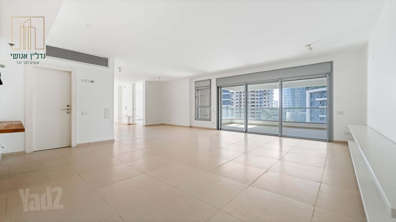 תמונה מיד2 – 3 חדרים • 4,950,000 ₪, ערבי נחל, סיטי, גבעתיים (1)