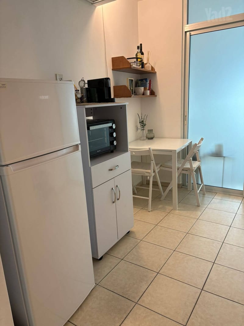 תמונה מיד2 – חדר וחצי • 3,500 ₪, ז'בוטינסקי 50, רמת אילן, גבעת שמואל (1)