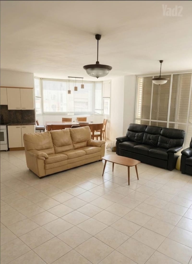 Photo from Yad2 – 5.5 Rooms • ₪7,500, התומר 10, Remez, Rishon LeZion (1)