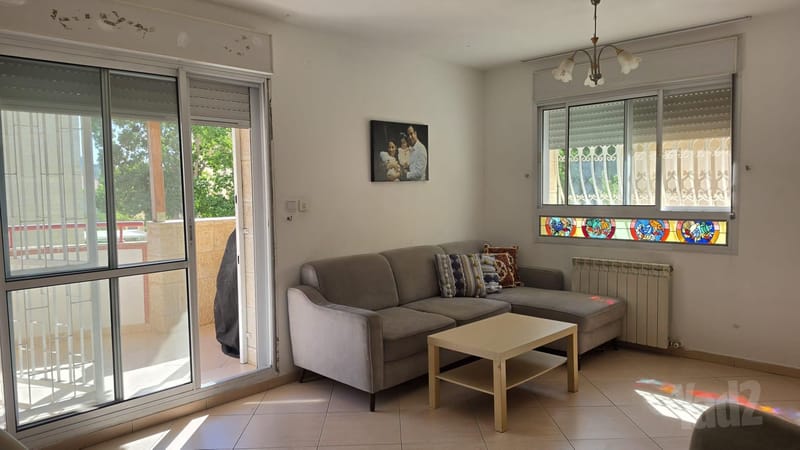 Photo from Yad2 – 4 Rooms • ₪8,500, משה אהרון טוב 2, Beit HaKerem, Jerusalem (1)