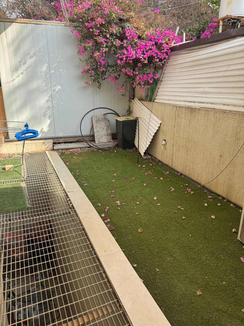 תמונה מיד2 – 2 חדרים • 5,500 ₪, האם 20, נווה יהושע, רמת גן (1)