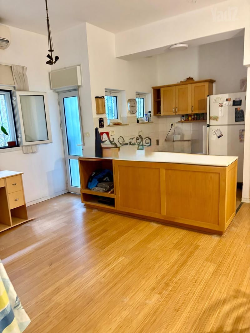 תמונה מיד2 – 3 חדרים • 7,000 ₪, שדרות בן מיימון, רחביה, ירושלים (1)