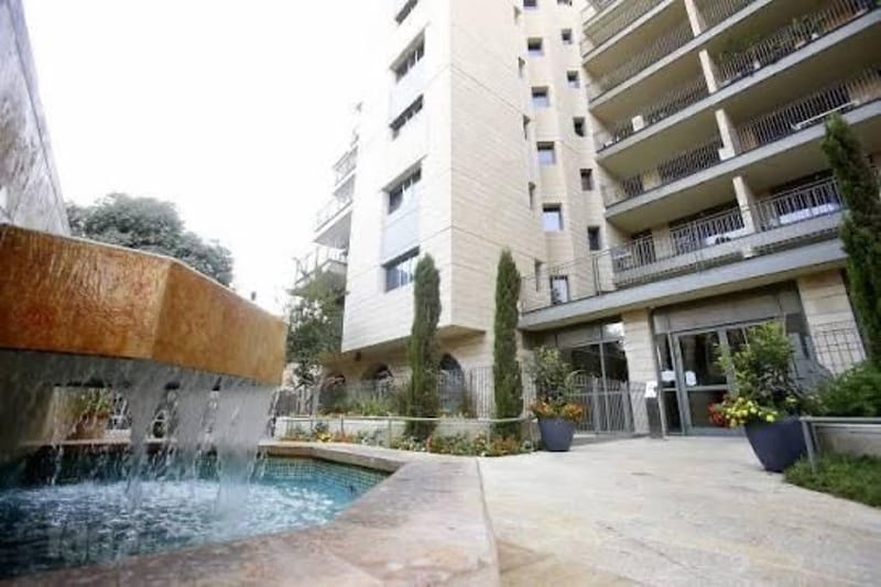 תמונה מיד2 – 2 חדרים • 10,000 ₪, הנביאים 25, מרכז העיר, ירושלים (1)