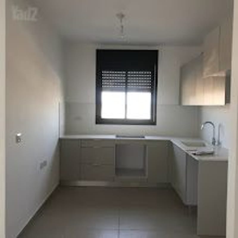 תמונה מיד2 – 4 חדרים • 7,700 ₪, חרמון 12, בית בפארק, אור יהודה (1)